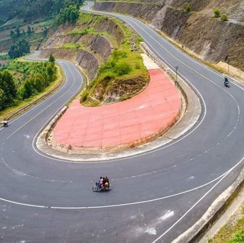 46 Kabale Kisoro mountain road