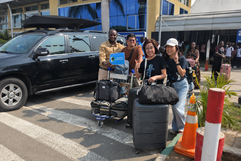 3-Day Uganda Gorilla Trekking Safari from China 2 Chinese travelers welcomed at Entebbe International Airport before transfer to Bwindi Impenetrable National Park