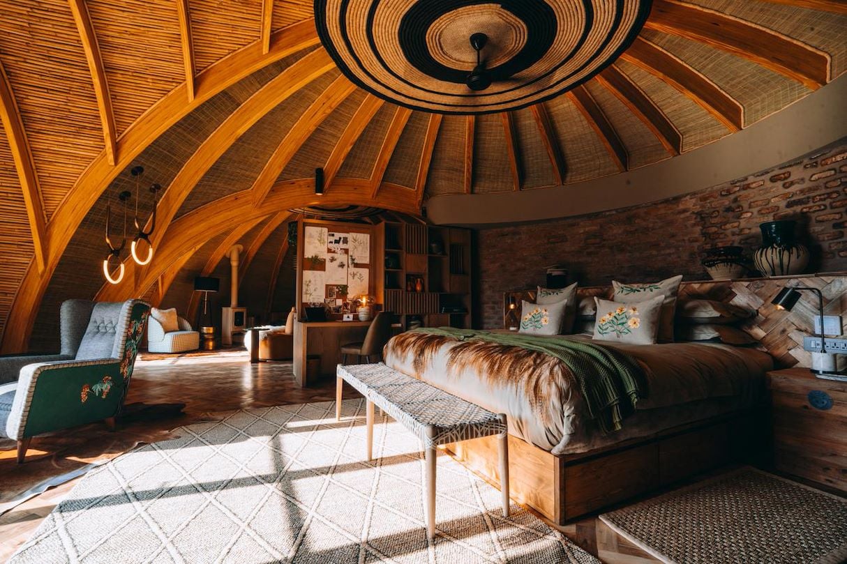 3-Days Luxury Gorilla trekking in Rwanda while staying at Wilderness Bisate Lodge
